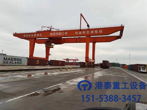 河北唐山集裝箱門式起重機(jī)廠家軌道式集裝箱門式起重機(jī)運(yùn)行穩(wěn)定